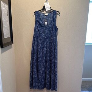 Universal Thread Blue Sleeveless Sundress